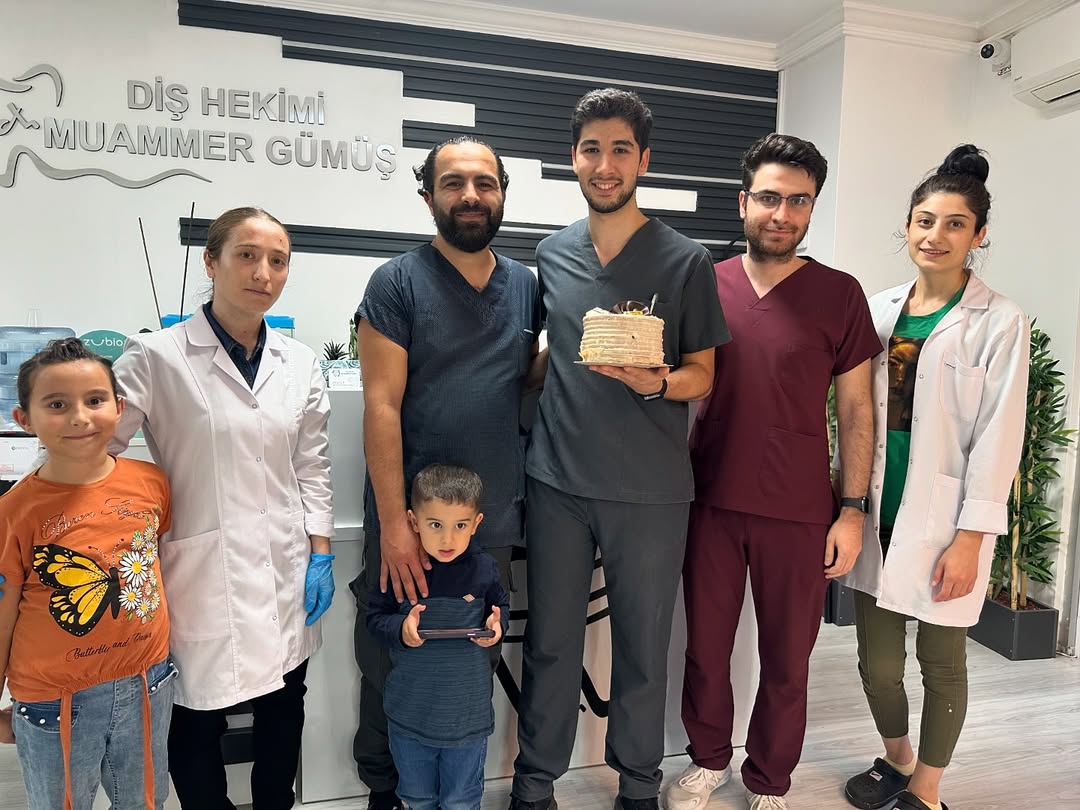 DENTVİENNA Ailesi